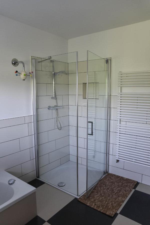 Spacious Comfort Villa Vera With Hottub Zeewolde Exteriör bild
